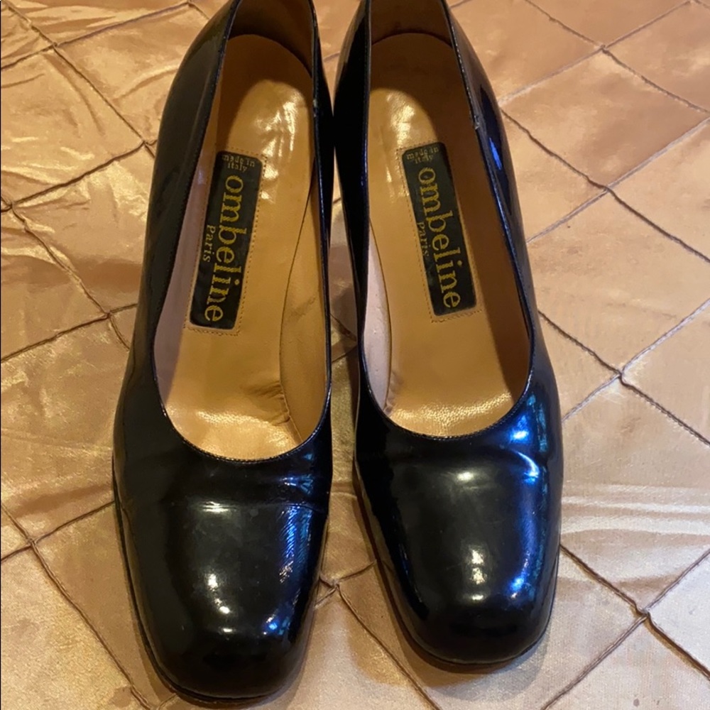 Ombeline Paris elegant pattern leather hi heels